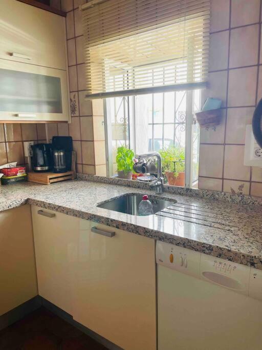 Charming 4 Bedroom Village Home With Patio Mijas Eksteriør bilde